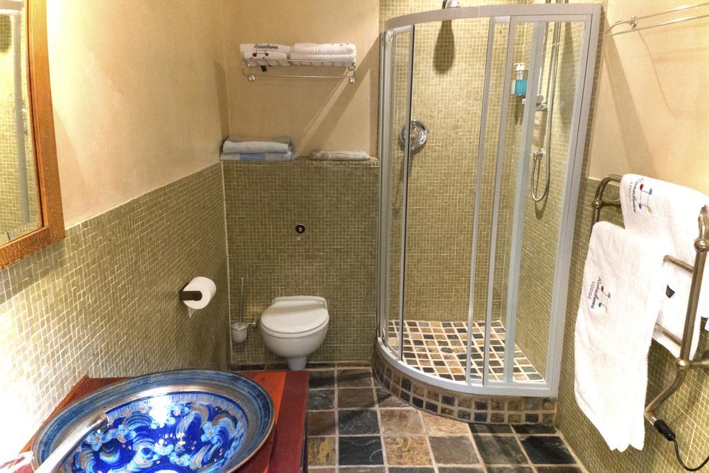 Rosedene Lodge - 24H Solar With Pool And Garden كيب تاون الغرفة الصورة