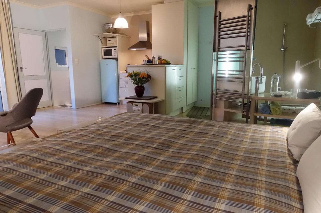 Rosedene Lodge - 24H Solar With Pool And Garden كيب تاون المظهر الخارجي الصورة